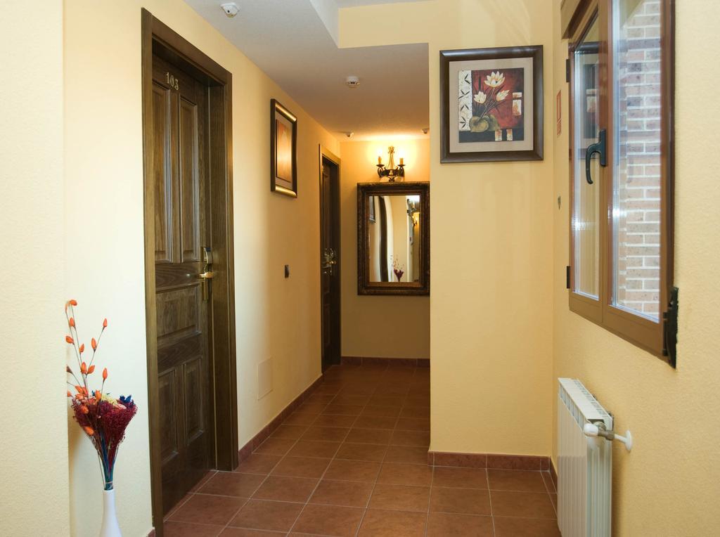 Hotel Rural "Victoria" Humanes Quarto foto